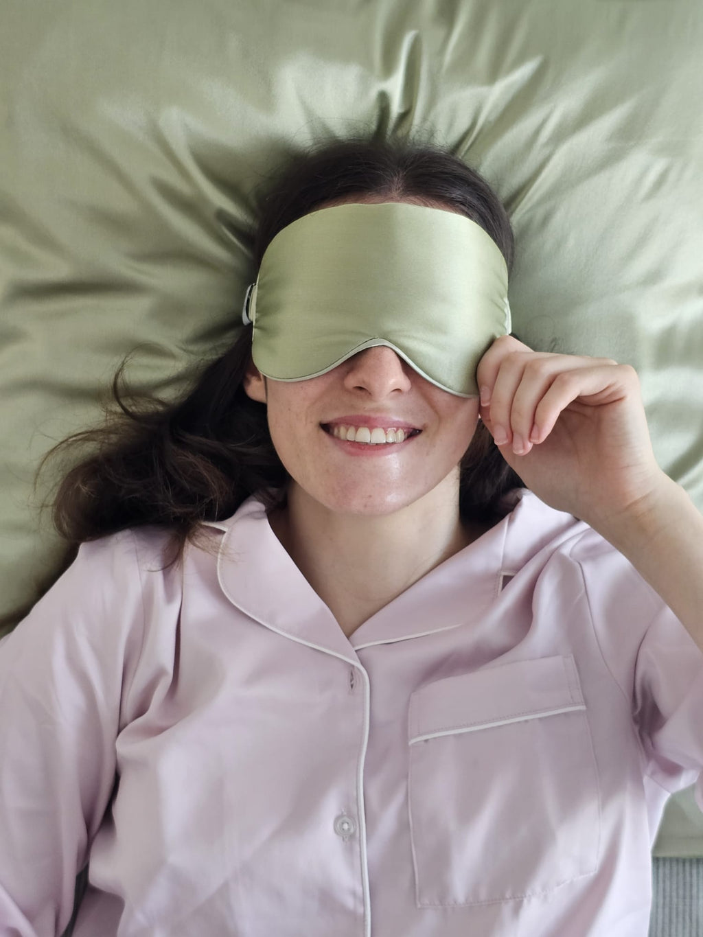 Masque de nuit en soie de murier